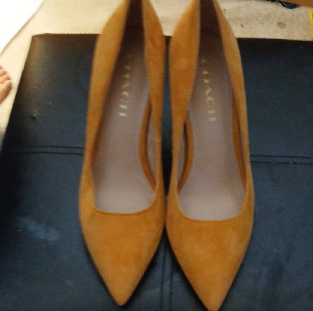 Authentic Coach Women's Tan Suede Heels